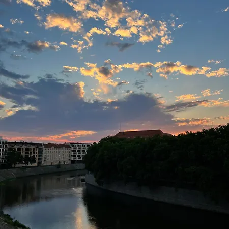 Апартаменты Melodia Nad Odra Old Town - Your Tune In The Heart Of Вроцлав